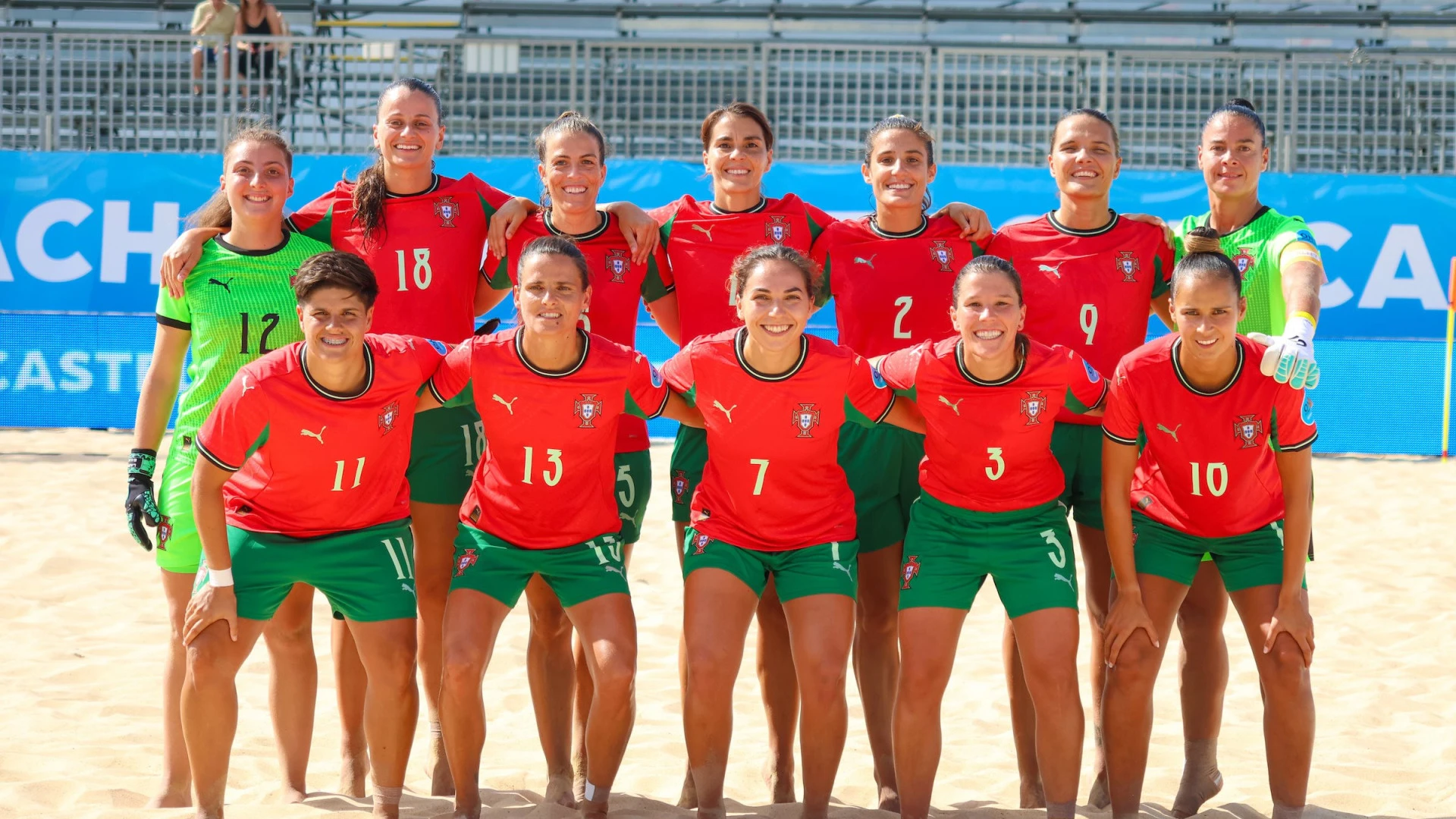 Seleção feminina de futebol de praia de Portugal brilha na Liga Europeia