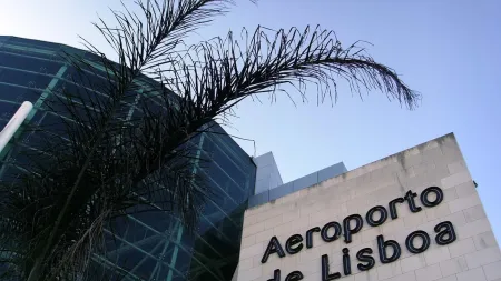 Greve na Menzies gera perturbações significativas no Aeroporto de Lisboa