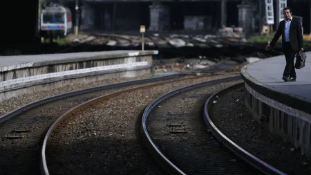 Infraestruturas de Portugal e LusoLAV formalizam a primeira PPP do TGV na próxima semana