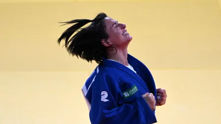Bárbara Timo sai do Grand Slam de Ulaanbaatar na ronda inicial