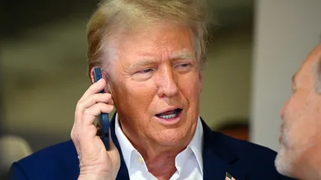 Trump intercede entre Camboja e Tailândia para promover a paz