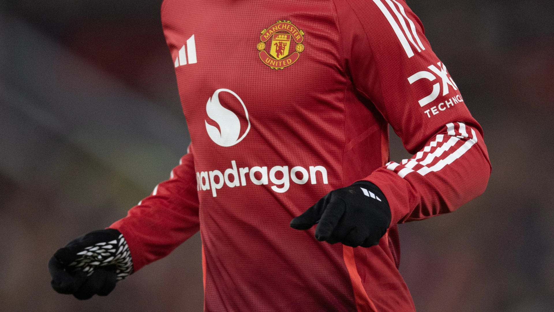 Al Nassr faz proposta a Antony enquanto negociações com João Félix prosseguem
