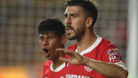 Toluca sofre revés na época 2025/26, mas Paulinho continua em grande forma