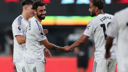 Bruno Fernandes brilha e garante primeira vitória do Manchester United na pré-temporada