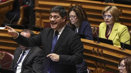 PS Adia Comentários sobre OE2026 até Entrega Oficial