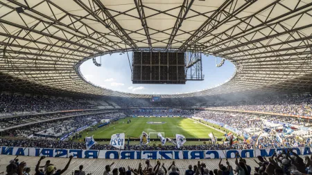 Ceará surpreende e acaba com a invencibilidade do Cruzeiro na Liga