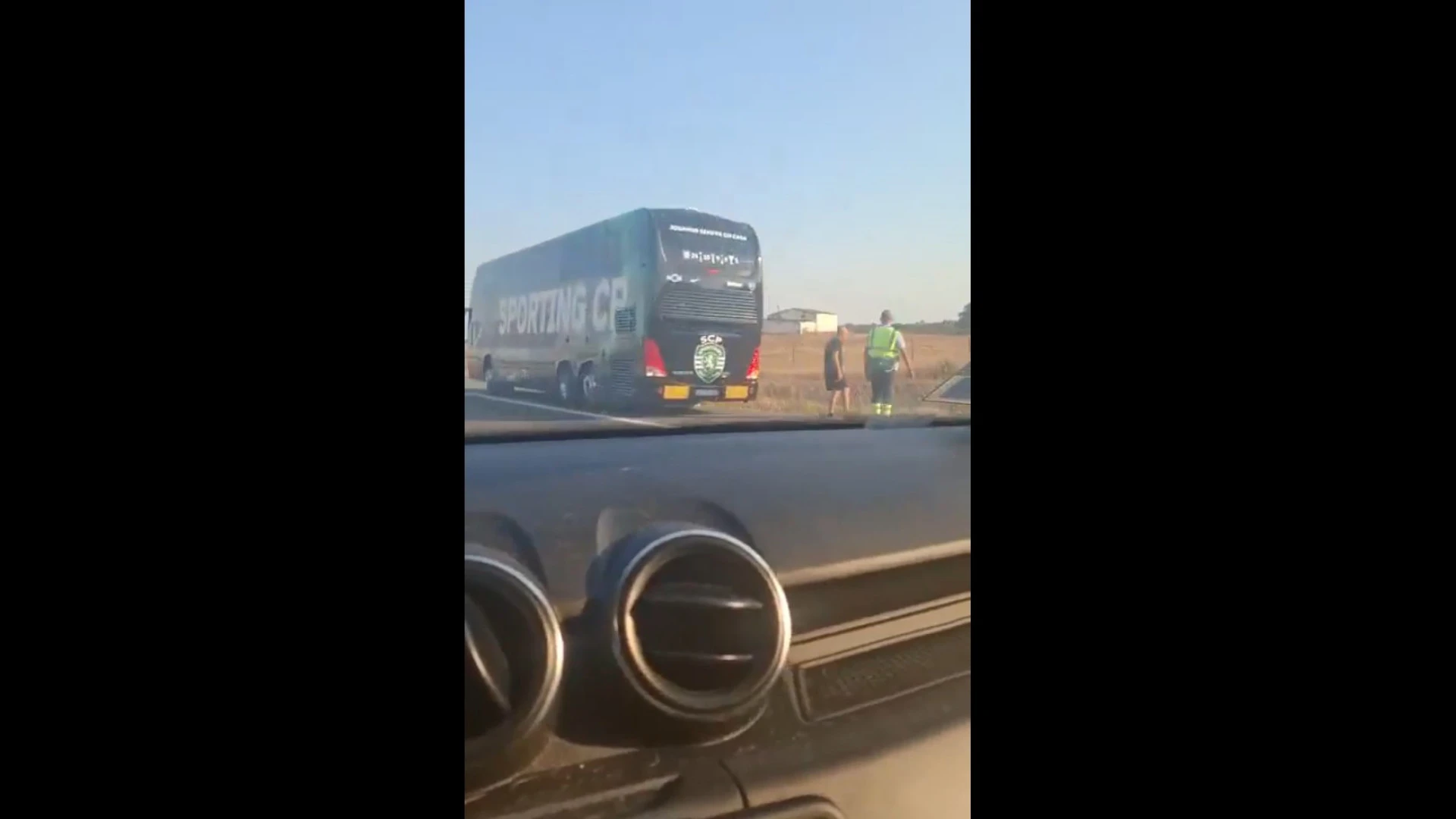 Incidente no trajeto do Sporting para a Supertaça no Algarve