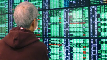 Tóquio inicia sessão com leve descida do Nikkei
