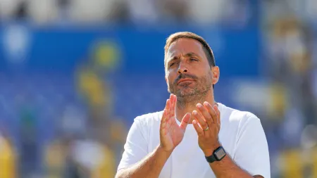Vasco Matos confiante na recuperação do Santa Clara frente ao Varazdin