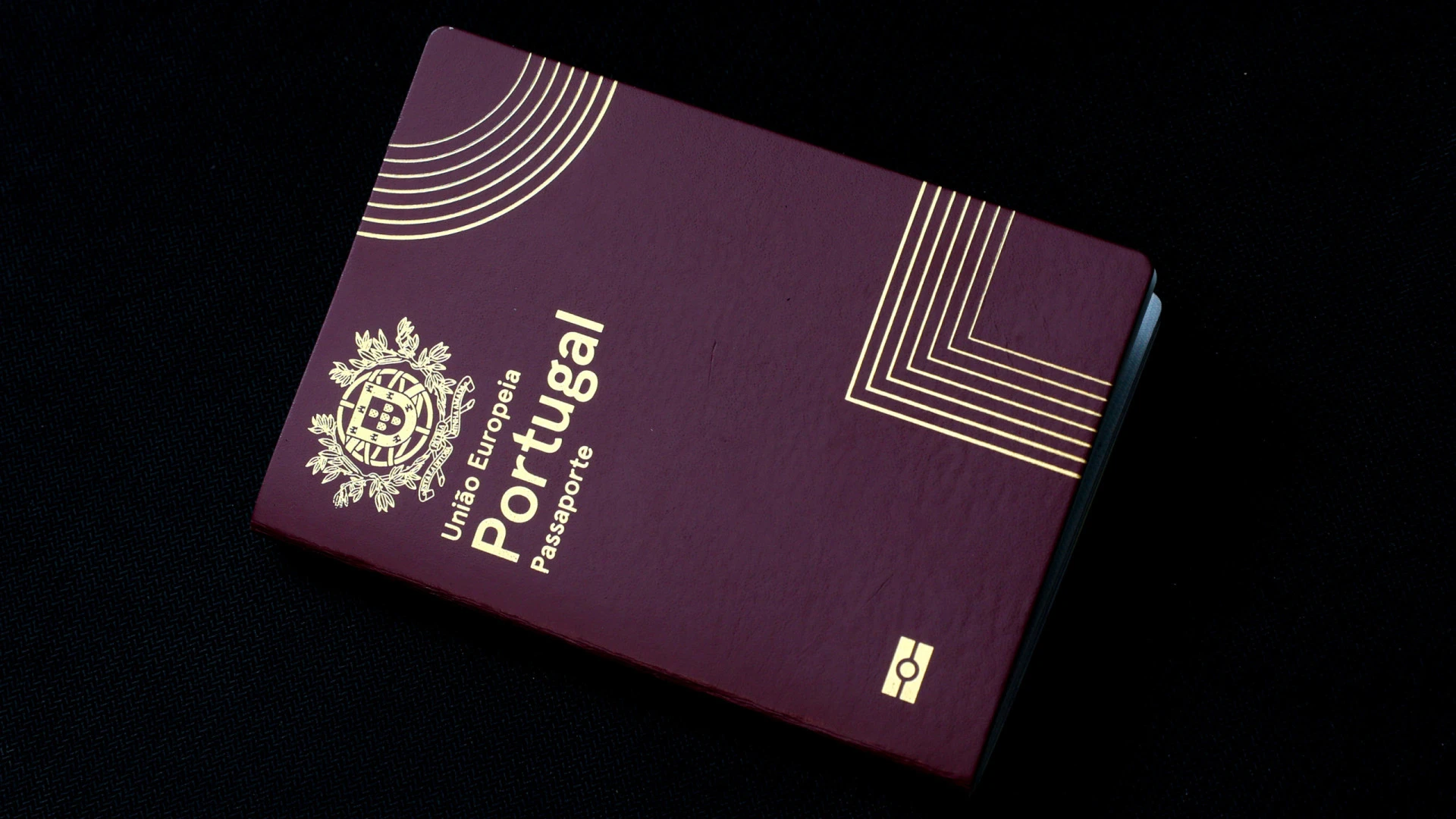 Problemas persistem na emissão de passaportes, alerta sindicato