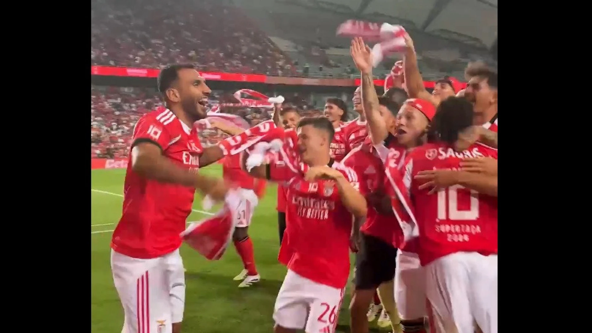 Benfica conquista Supertaça e celebra a vitória sobre o Sporting