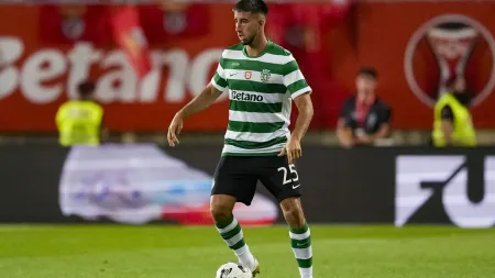 Gonçalo Inácio lamenta falta de concretização na derrota com o Benfica
