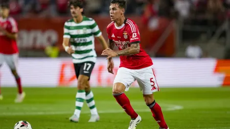 Barrenechea celebra triunfo inaugural pelo Benfica: "É uma honra"