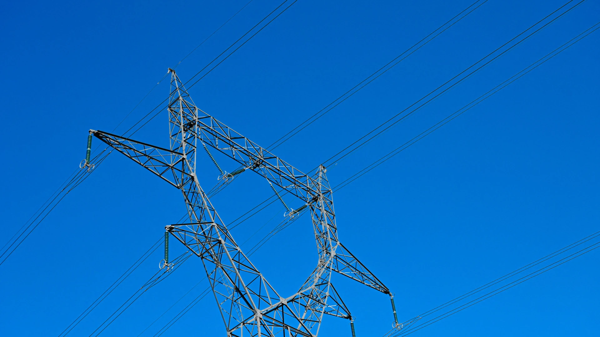 ERSE lança novo guia para medir consumo de eletricidade nas regiões autónomas