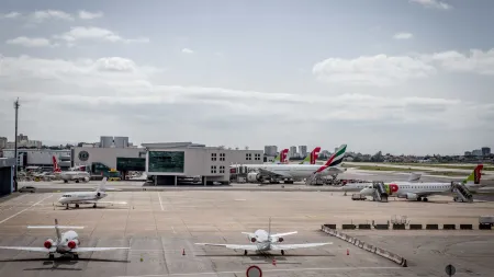 PS exige esclarecimentos ao Governo sobre lentidão nos aeroportos