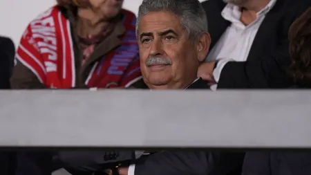 Candidatura de Vieira ainda é incógnita: Cristóvão Carvalho critica inação