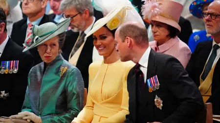 Tensão Familiar na Casa Real: Príncipe William em Litígio com a Princesa Ana