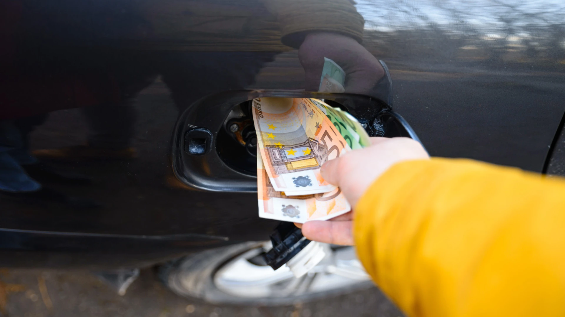 Condutores em Alerta: Aumento da Gasolina e Queda do Gasóleo Esta Semana