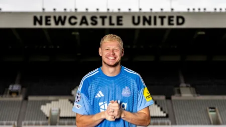 Newcastle assegura empréstimo de Ramsdale ao Southampton