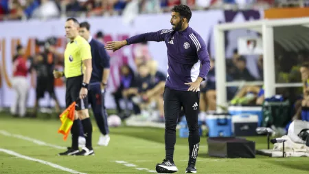 Amorim expressa desejo de permanecer no Manchester United por duas décadas
