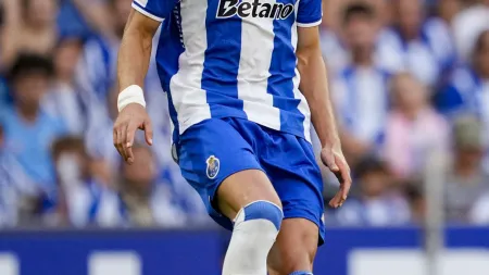 Jan Bednarek sobre a vitória do FC Porto: "Uma experiência inesquecível"
