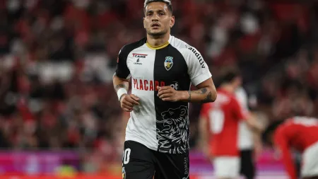Rony Lopes manifesta desejo de voltar ao Benfica: "Não vou disfarçar..."