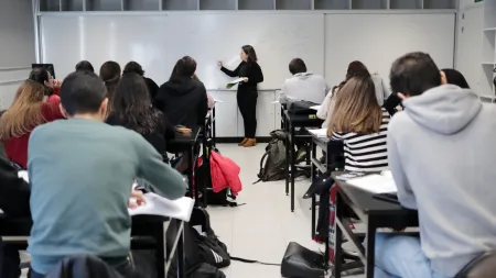 Resultados dos Exames Nacionais do Secundário Revelam Queda nas Médias