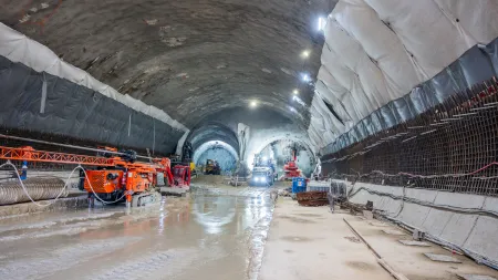 A Linha Rosa do Metro do Porto Avança com Último Túnel Concluído