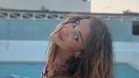 Rita Ferro Rodrigues Expressa Revolta nas Redes sobre Interdição de Praias no Algarve