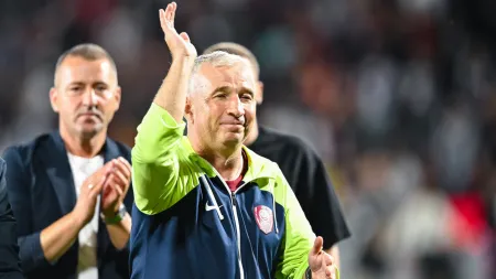 Cluj se prepara para desafio contra o Braga, mas treinador não tem ilusões