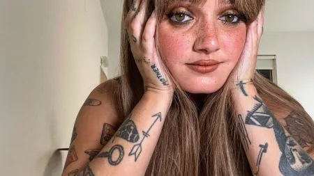 Carolina Deslandes grávida de um novo menino e enfrenta ameaças antes do concerto