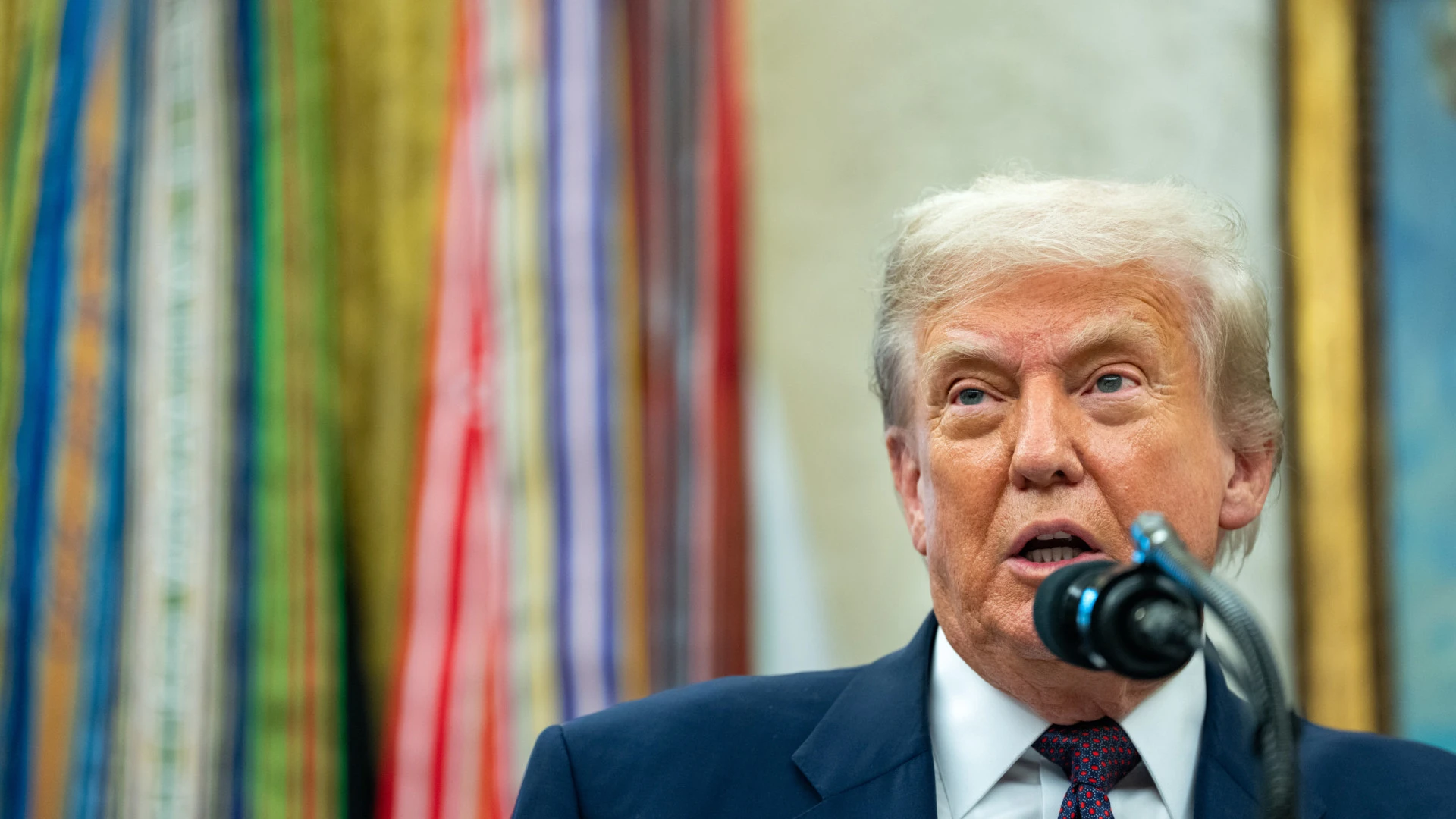 EUA implementam novas tarifas comerciais de Trump a partir de hoje