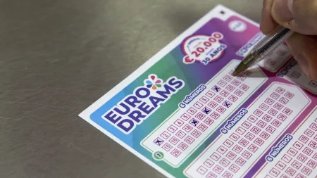 Esta Quinta-feira pode mudar a sua vida: descubra a chave do EuroDreams!