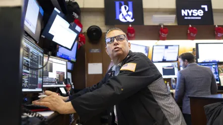 Nova Sessão de Wall Street Marcada pela Instabilidade devido a Tarifas