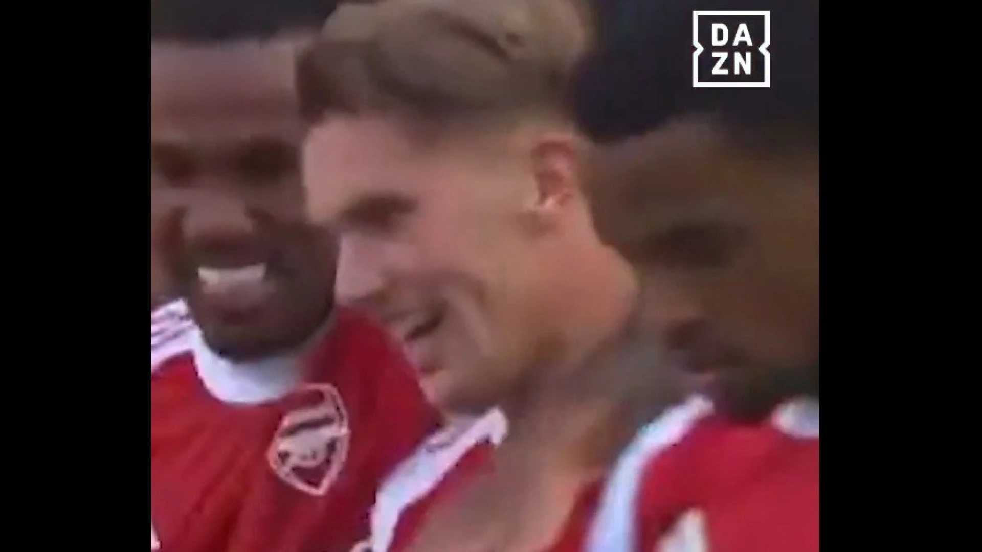 Gyokeres responde a críticas com golo de estreia no Arsenal