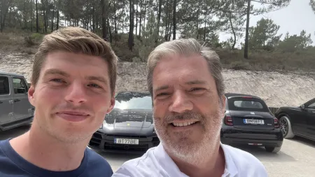 Paulo Núncio regista momento com Max Verstappen na Comporta
