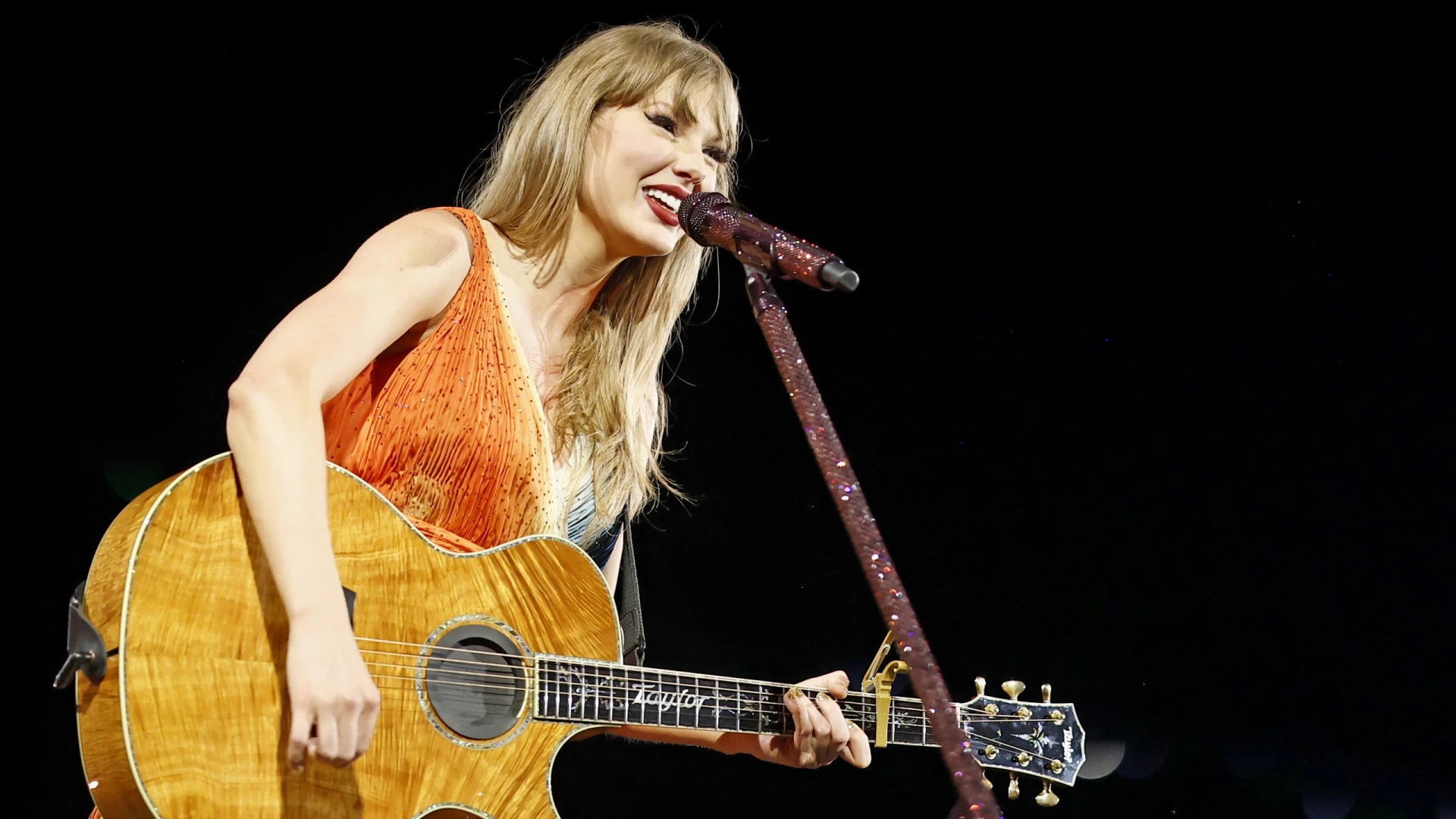Novo Álbum de Taylor Swift Anunciado com a Ajuda de Travis Kelce