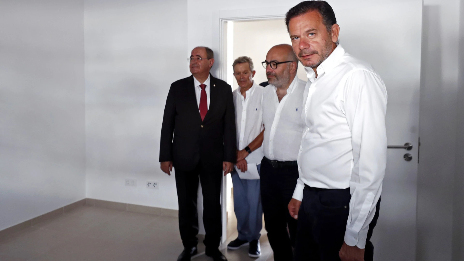 49 Novos Fogos Habitacionais Inaugurados para Pescadores em Faro