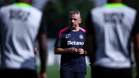 Sporting dá pausa no treino antes do embate com o Arouca