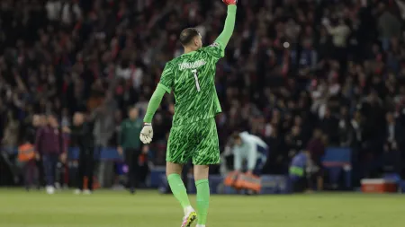 Donnarumma expressa descontentamento após saída do PSG: "Decepcionante..."