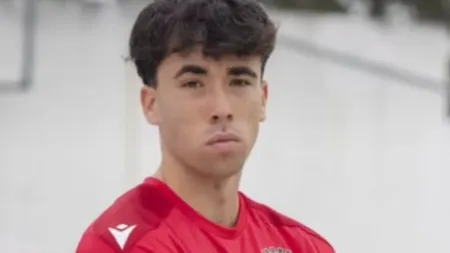 Penafiel assegura contratação do jovem médio espanhol Jaime Escario
