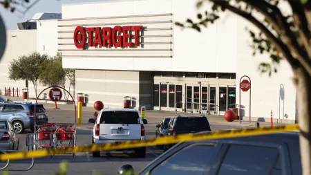 Três Mortes em Tiroteio de Austin: Tragédia em Parque de Estacionamento