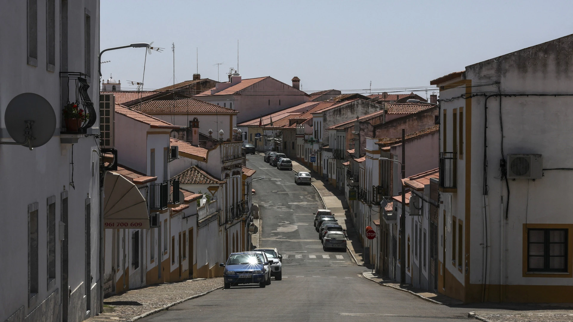 Onda de Calor Atinge Portugal: Temperaturas Extremas Marcam o País