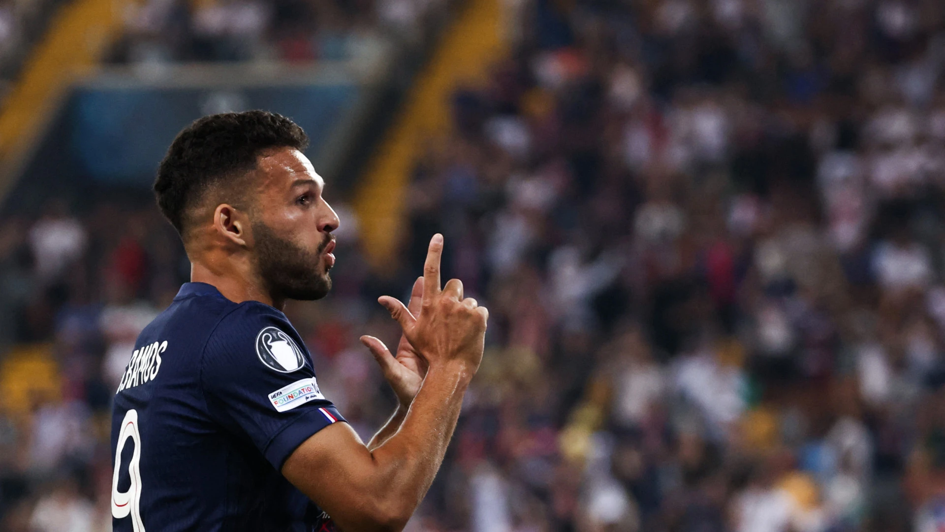 PSG triunfa na Supertaça Europeia com heroísmo de Gonçalo Ramos
