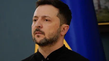 Zelensky exorta aliados a intensificar pressão sobre a Rússia