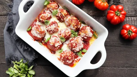 Tomates Assados com Queijo: Acompanhamento Refrescante para o Verão