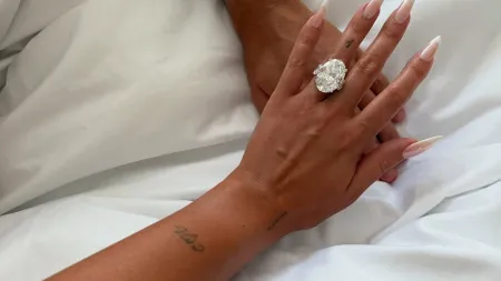 Marca aproveita noivado de Cristiano Ronaldo e Georgina para lançarem campanhas criativas