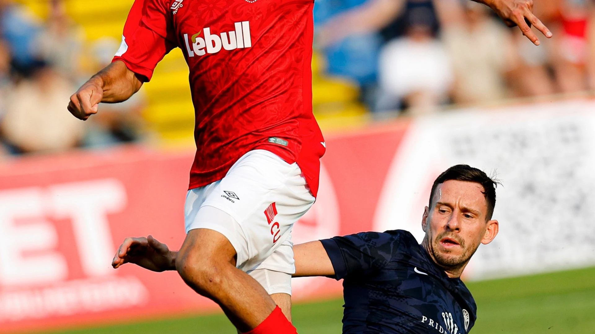 Santa Clara avança para o playoff da Liga Conferência após empate sem golos