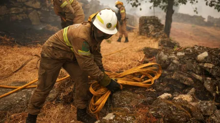Incêndio em Vila Chã de Sá controlado após várias horas de luta