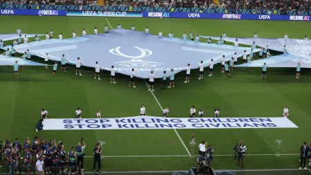 "UEFA manifesta-se contra a violência em Gaza durante Supertaça Europeia"